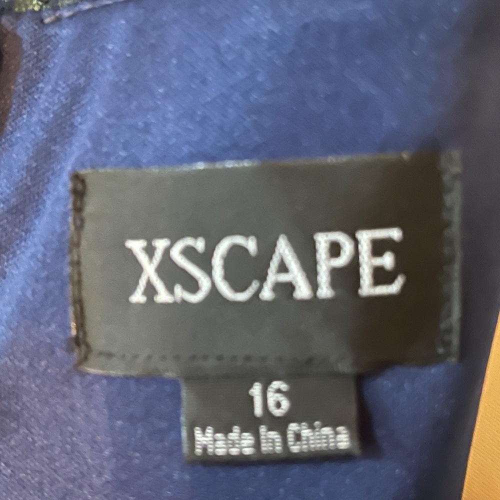 Formal Gown - image 6